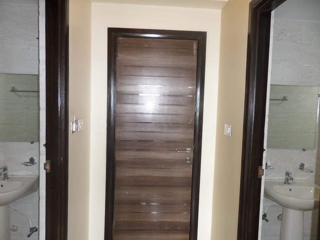 Sai Heera Residency Hotel Shirdi Exterior photo